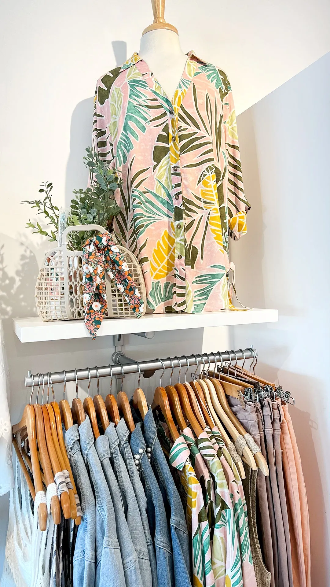Let's Get Tropic Top