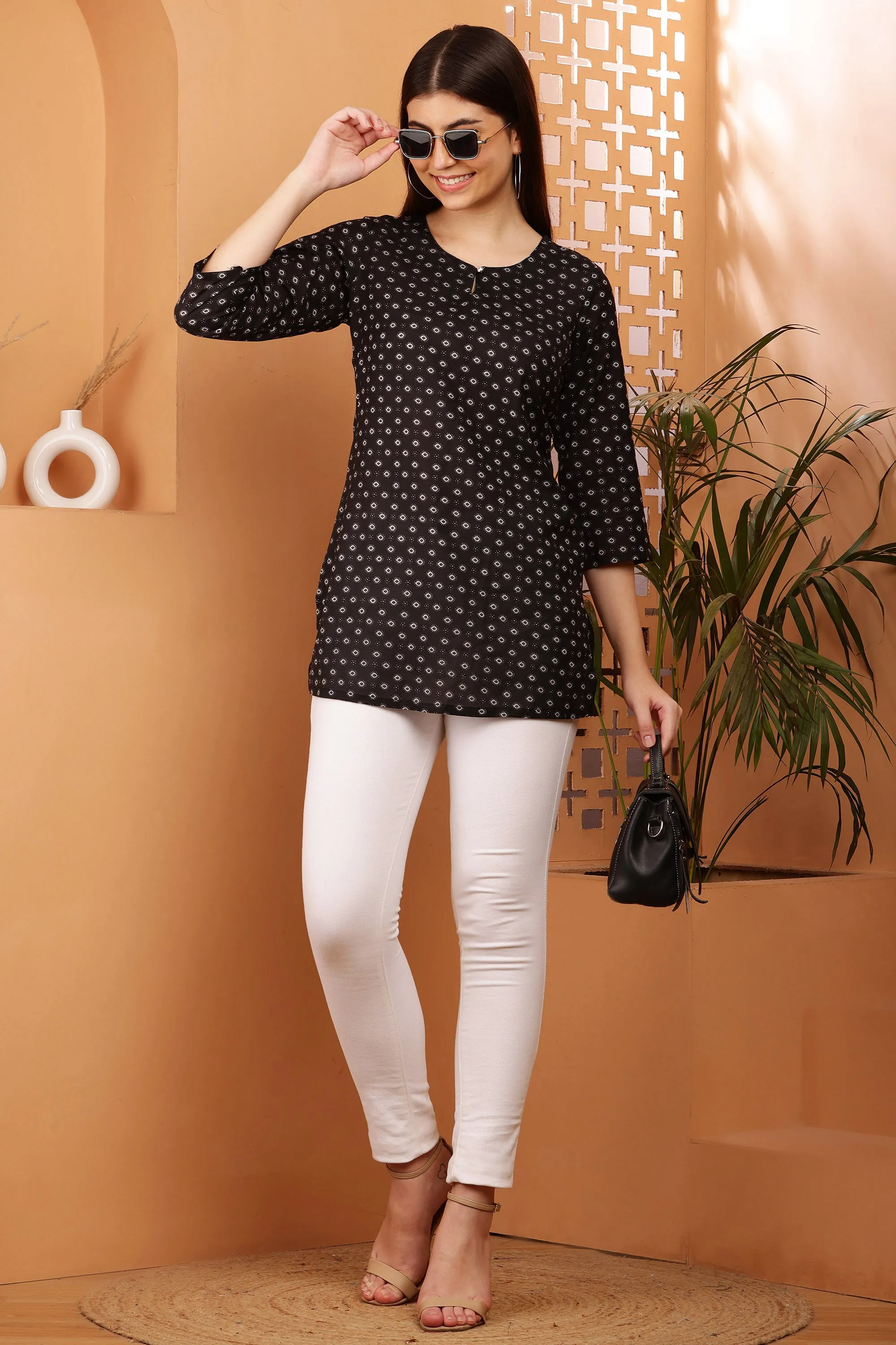 Women Black Applique Rayon Kurti